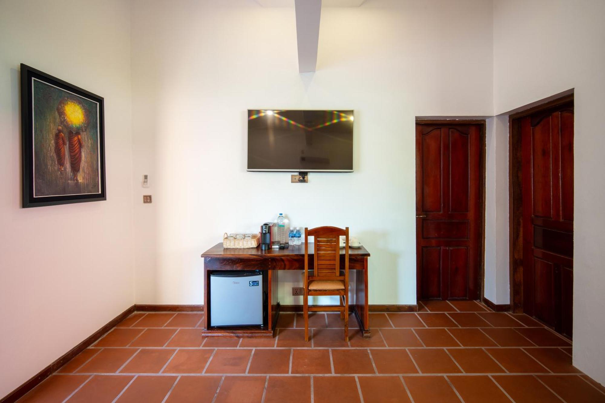 Authentic Khmer Village Resort Siem Reap Bagian luar foto