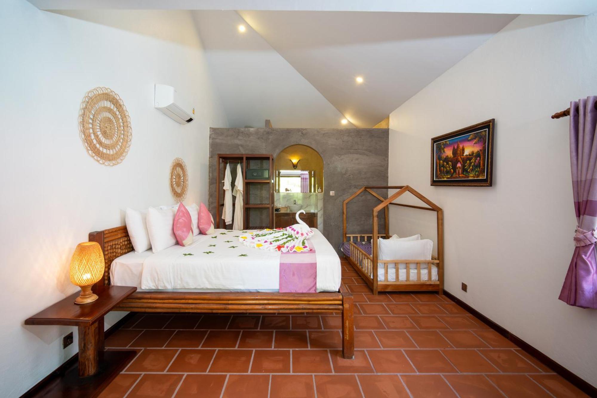 Authentic Khmer Village Resort Siem Reap Bagian luar foto