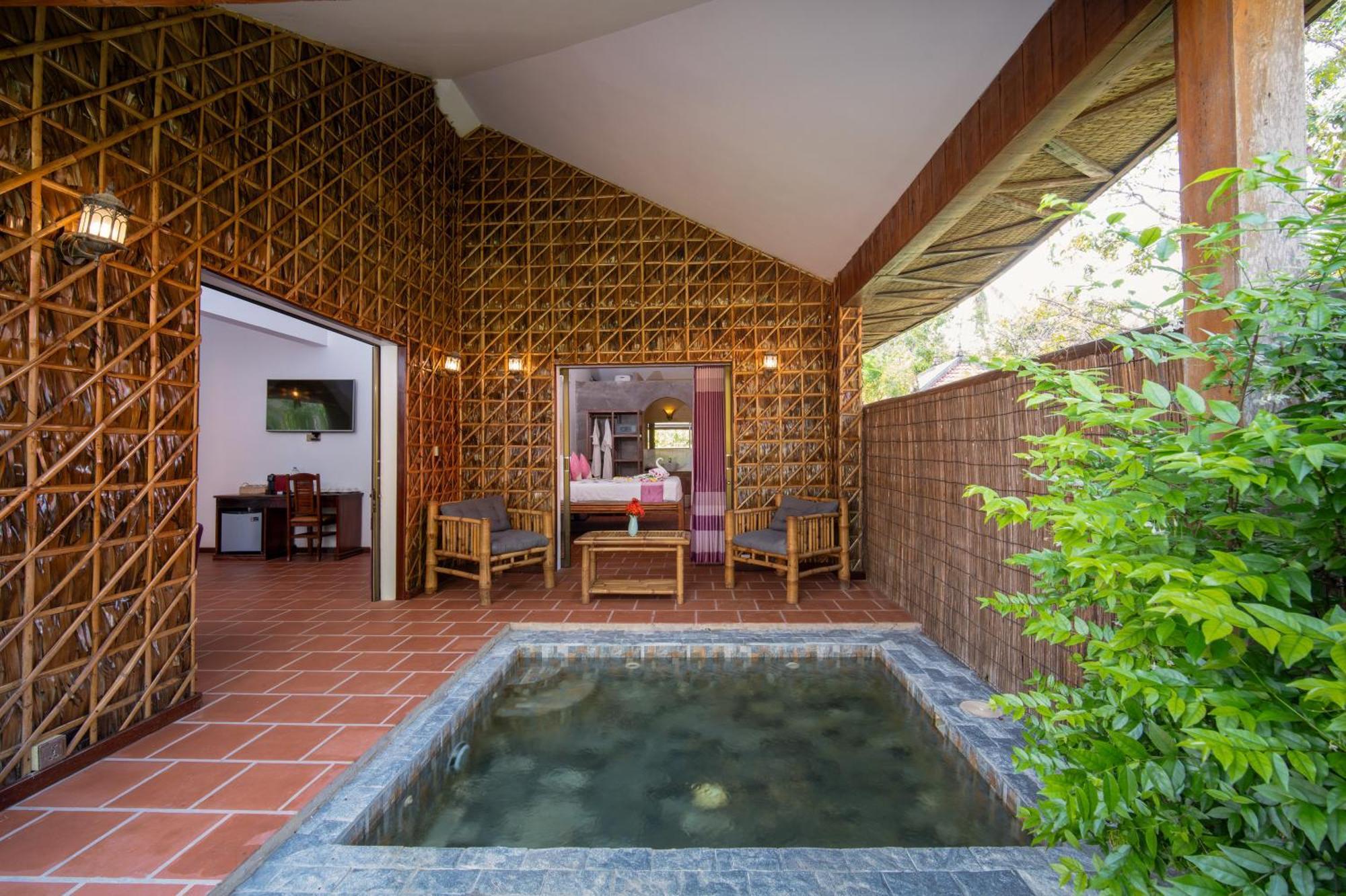 Authentic Khmer Village Resort Siem Reap Bagian luar foto