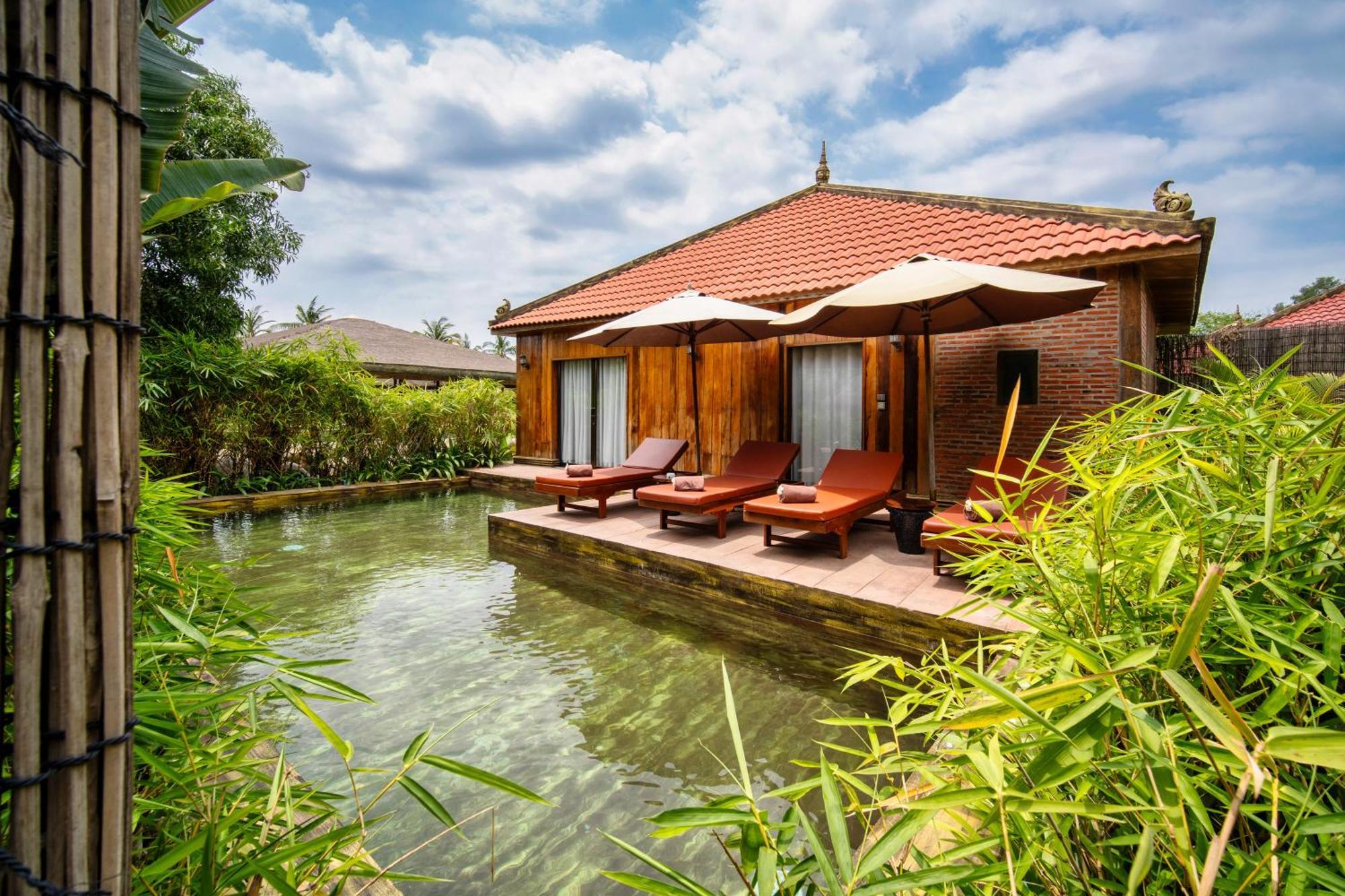 Authentic Khmer Village Resort Siem Reap Bagian luar foto